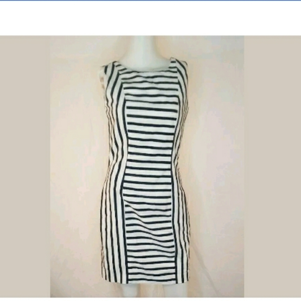H & M Blue White Stripped Sheath dress Size 8 Expo